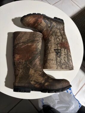 Kamik Brown and Tan Camouflage Hunting Rain Boots